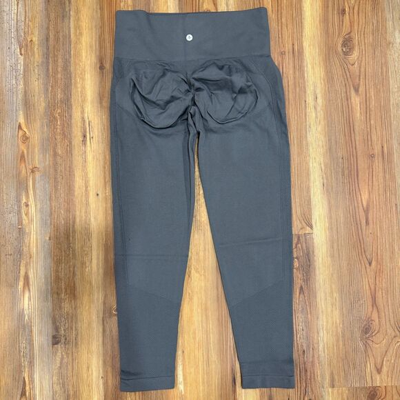 HALARA High-Waisted Gray Leggings - Picture 6 of 10